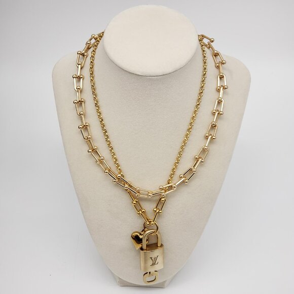 Authentic Louis Vuitton Gold Padlock w/ Unbranded Fashion Stainless Steel Chain - Picture 5 of 7